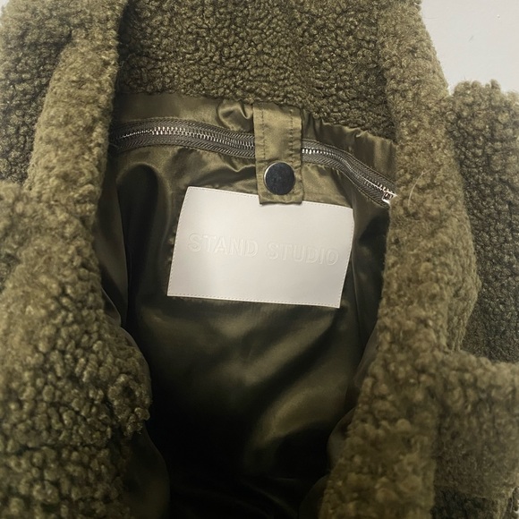 FAUX FUR STAND STUDIO BAG - Picture 2 of 4